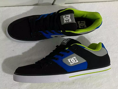 DC PURE TX SKATE SHOES MENS EXCELLENT CONDITION